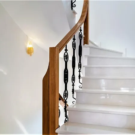 Villa Skyfall *