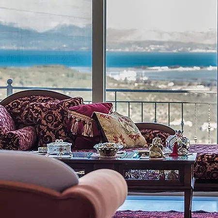 Skyfall Villa *